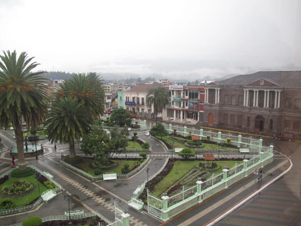 Parque y Palacio Municipal de Salcedo